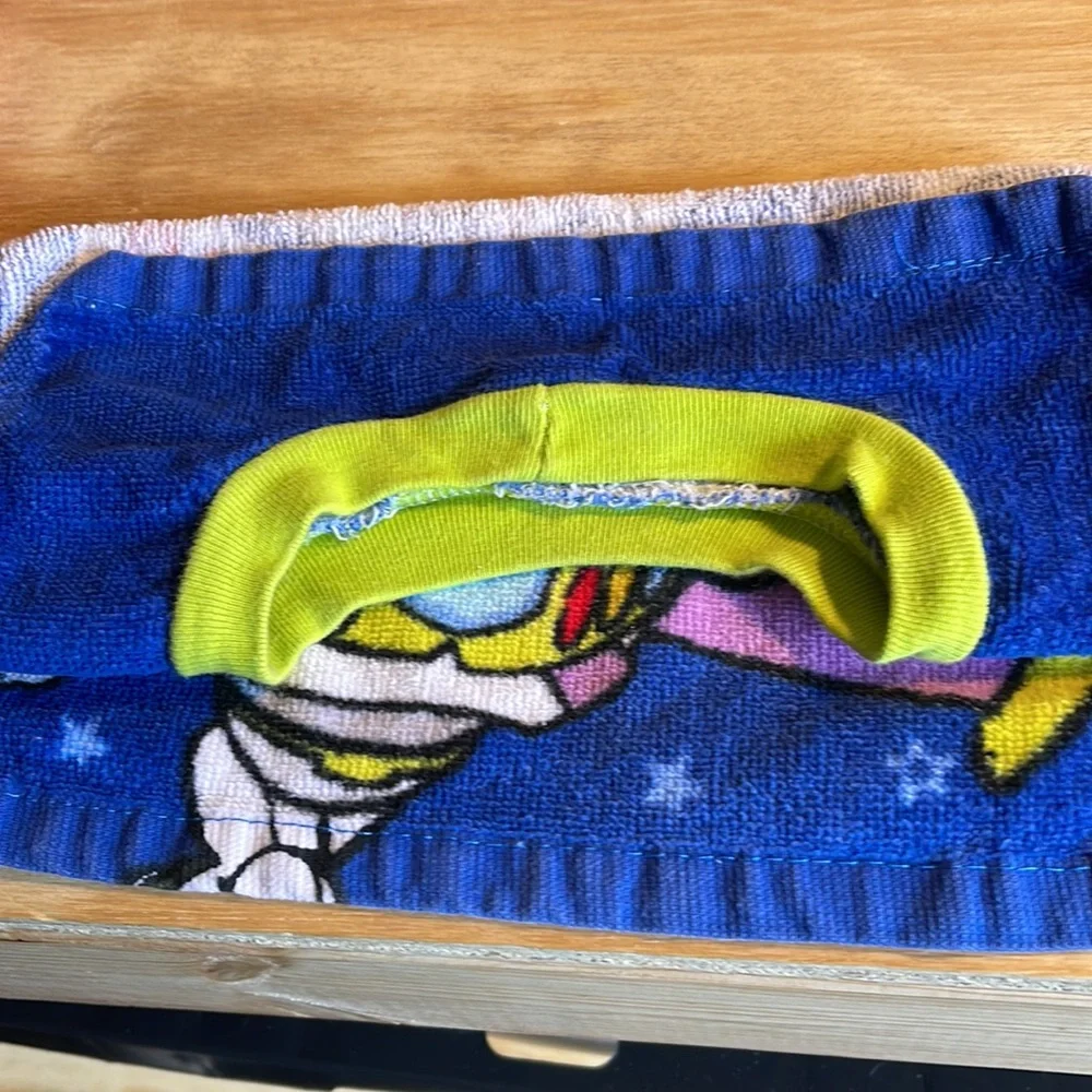 Toy Story. 2 Bibs.